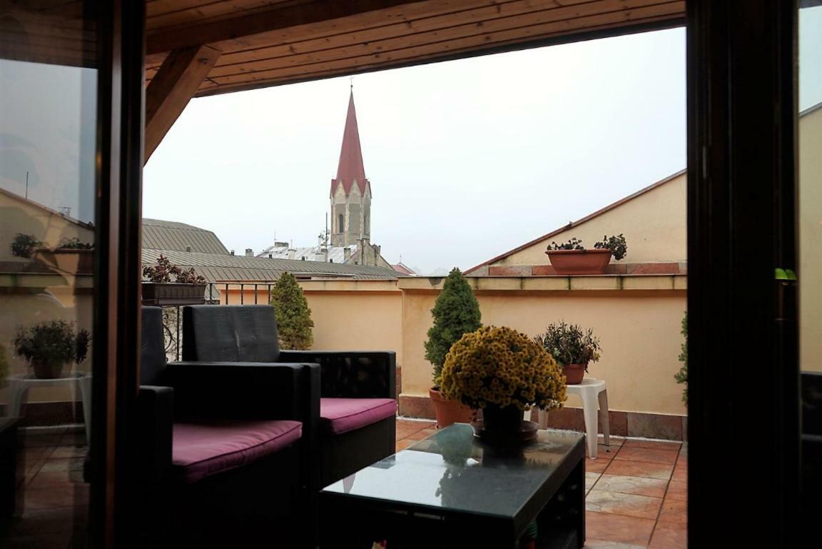Luxury Oldtown Loft 320m2 On Hlavna Street
